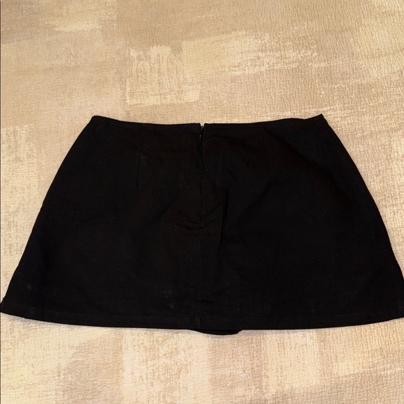 Princess Polly Gigi Skort - Picture 9 of 11